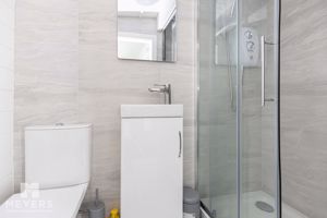 Photo 32- click for photo gallery